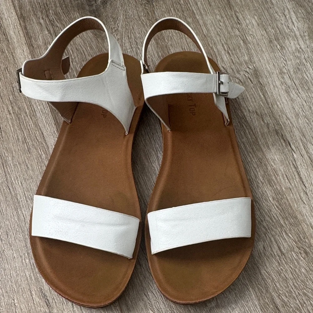 Lucky Top cute shoes